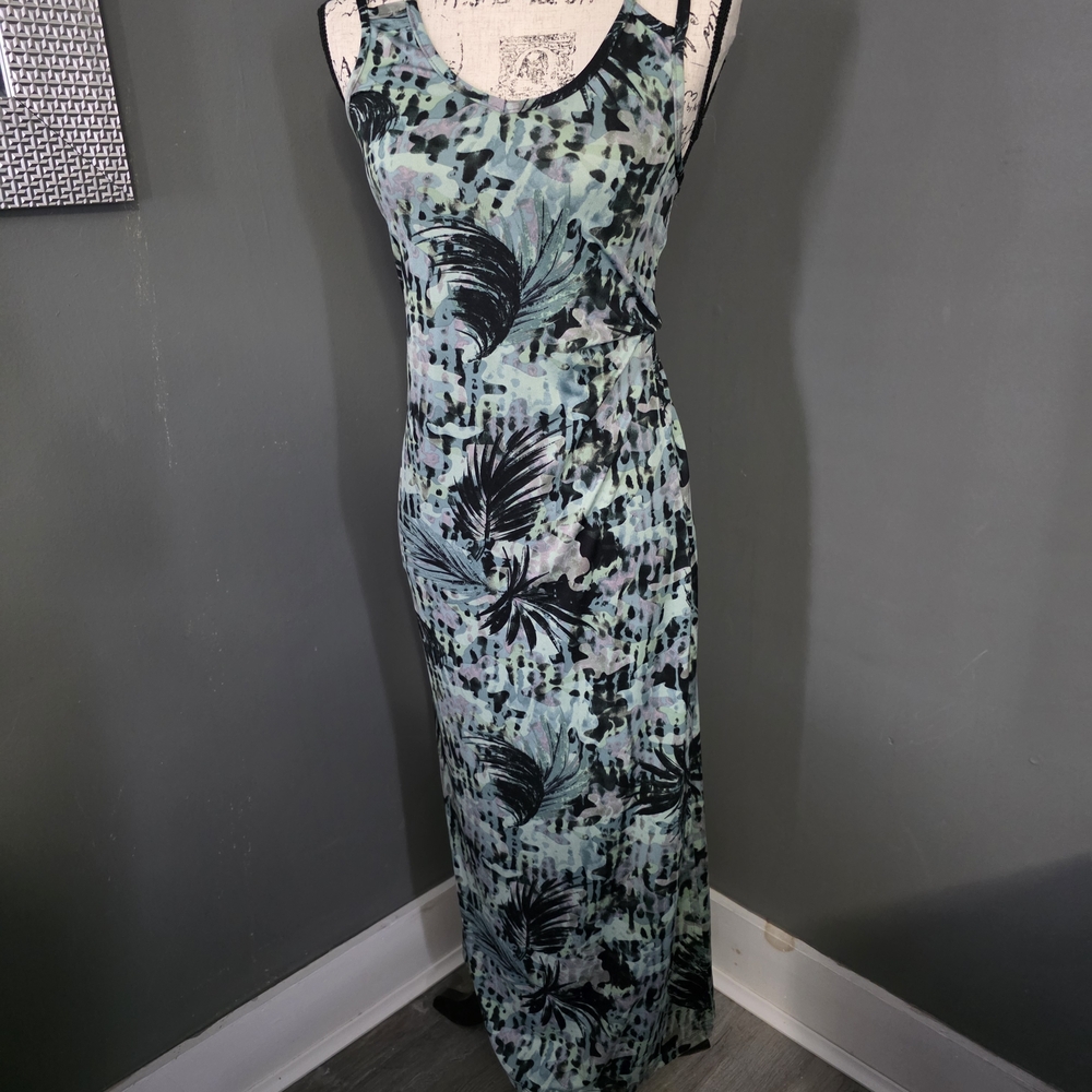 Love Tropical Green and Black Maxi Dress